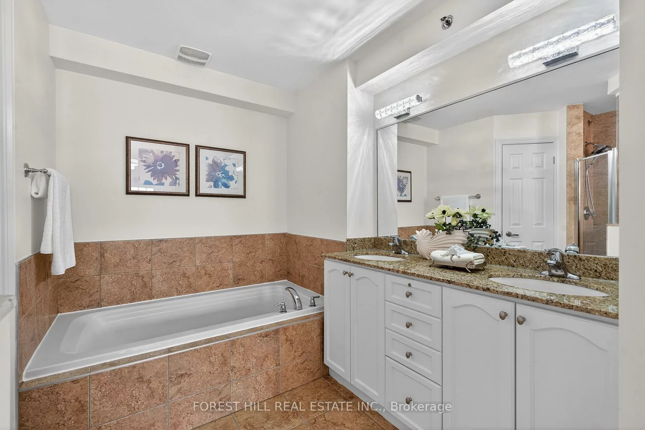 8, Brighton, Crestwood-Springfarm-Yorkhill, Vaughan