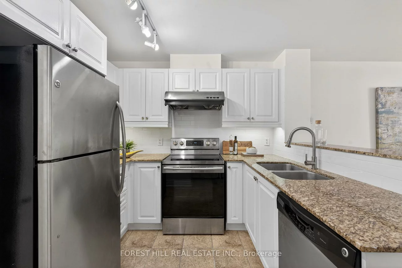 8, Brighton, Crestwood-Springfarm-Yorkhill, Vaughan