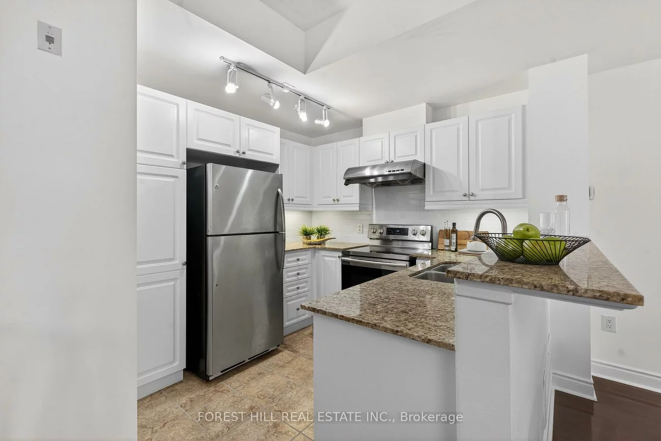 8, Brighton, Crestwood-Springfarm-Yorkhill, Vaughan