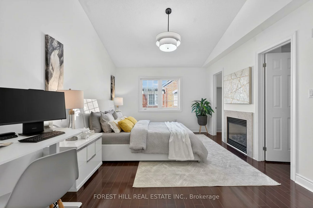 8, Brighton, Crestwood-Springfarm-Yorkhill, Vaughan