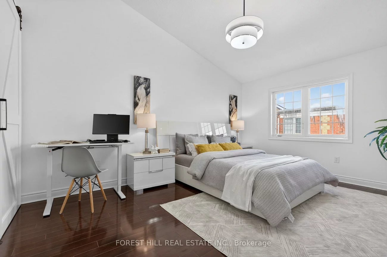 8, Brighton, Crestwood-Springfarm-Yorkhill, Vaughan