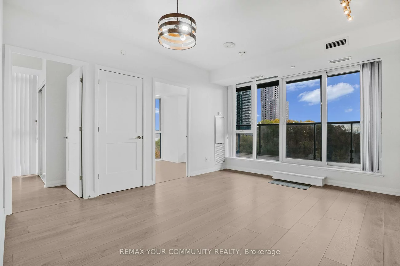 7895, Jane, Concord, Vaughan