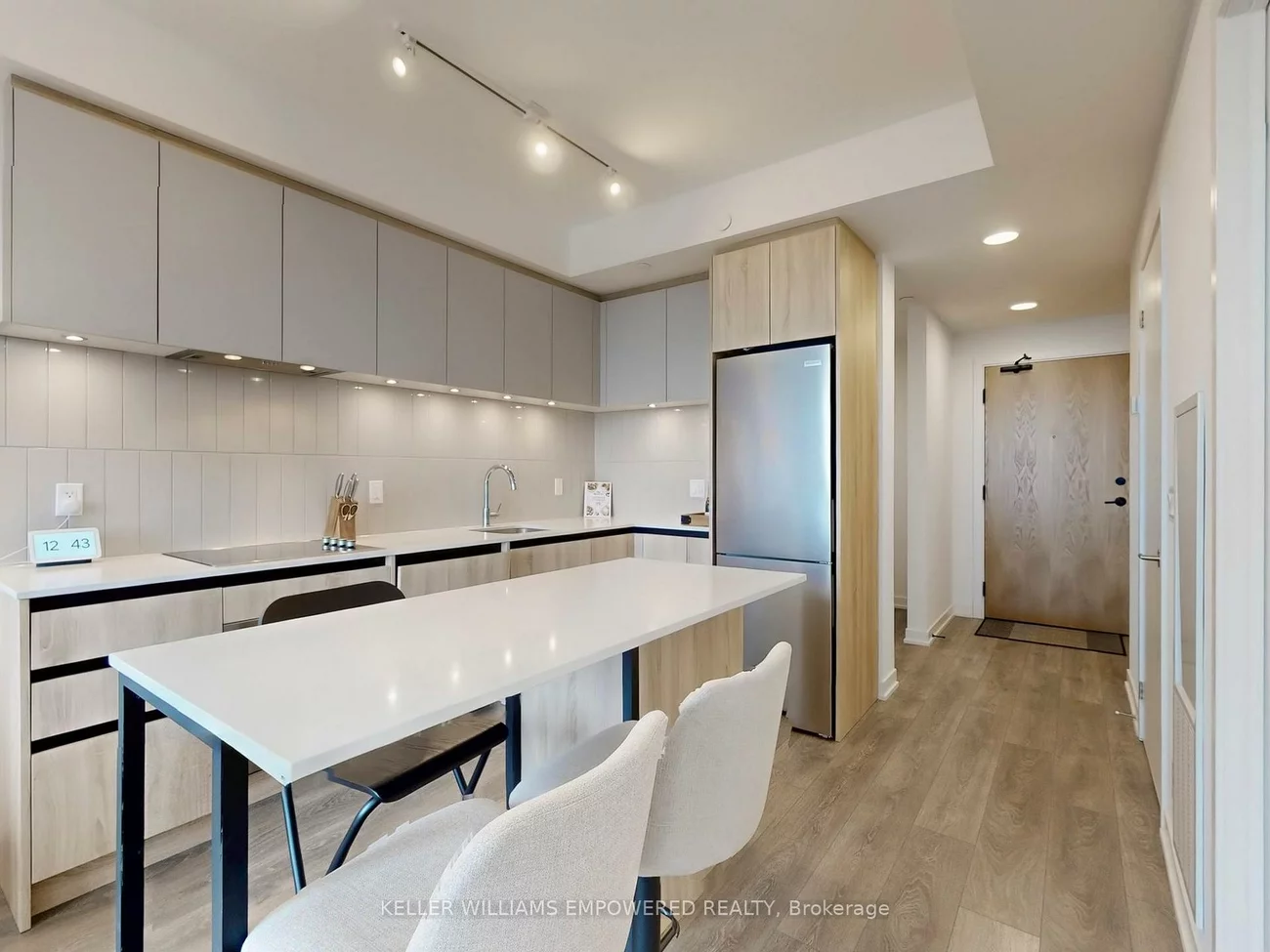 7950, Bathurst, Beverley Glen, Vaughan