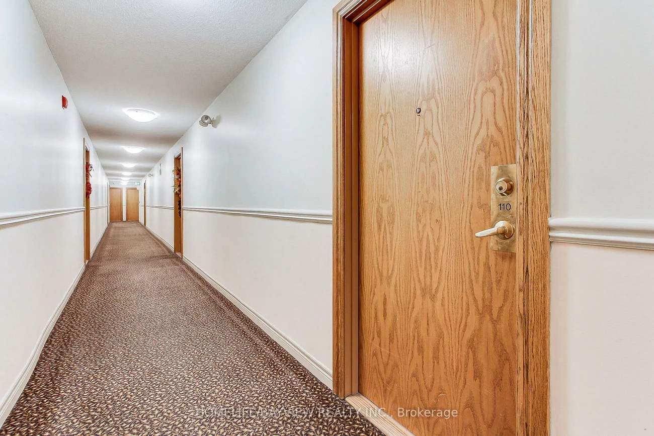 245, Pine Grove, Islington Woods, Vaughan