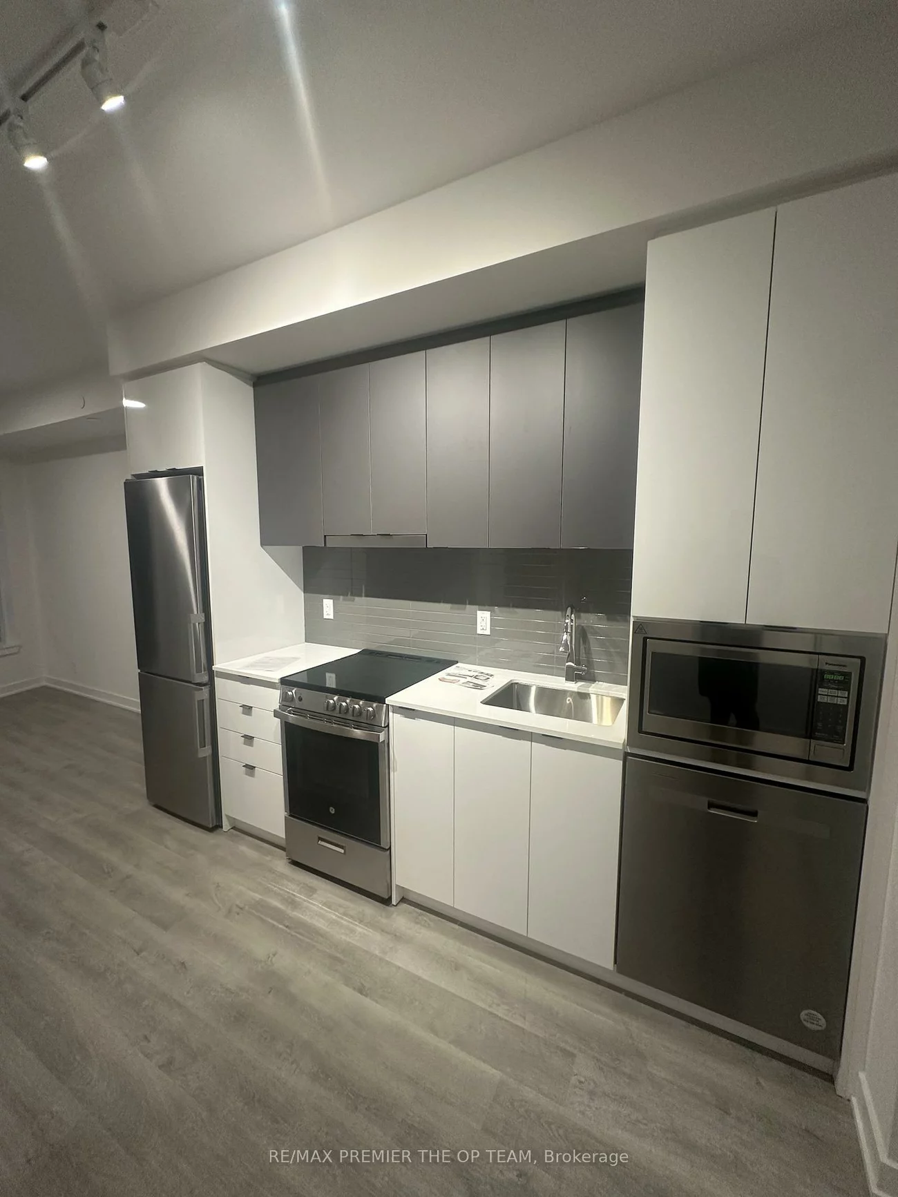 30, Upper Mall, Brownridge, Vaughan