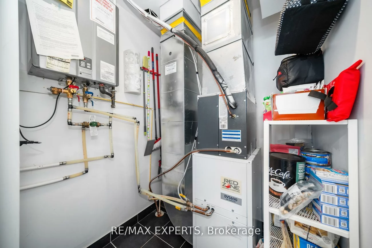 8167, Kipling, West Woodbridge, Vaughan