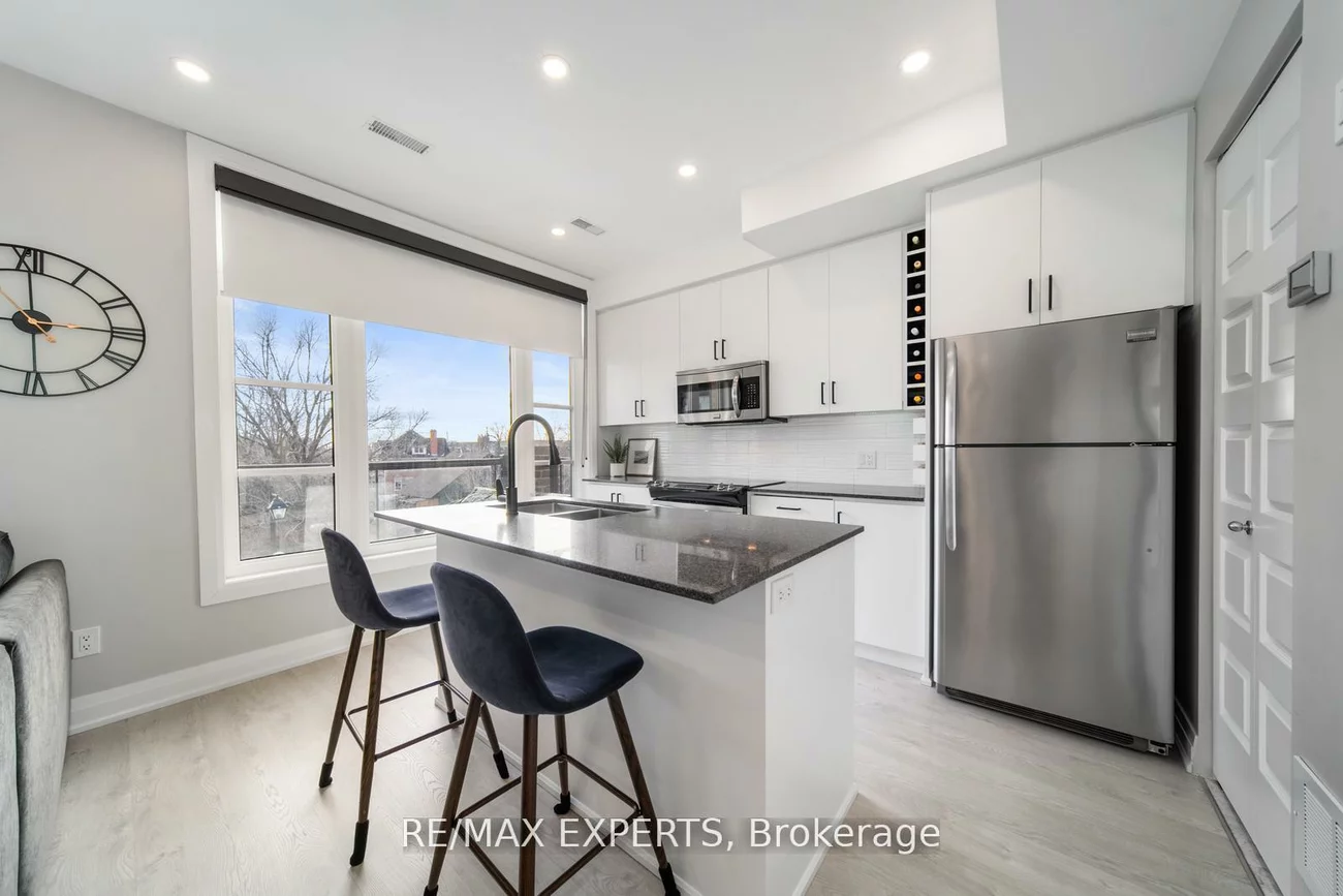 8167, Kipling, West Woodbridge, Vaughan