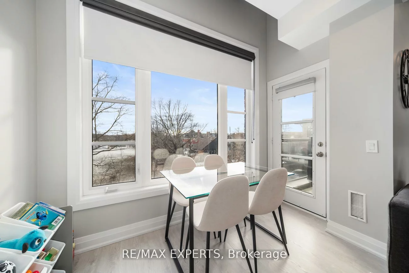 8167, Kipling, West Woodbridge, Vaughan