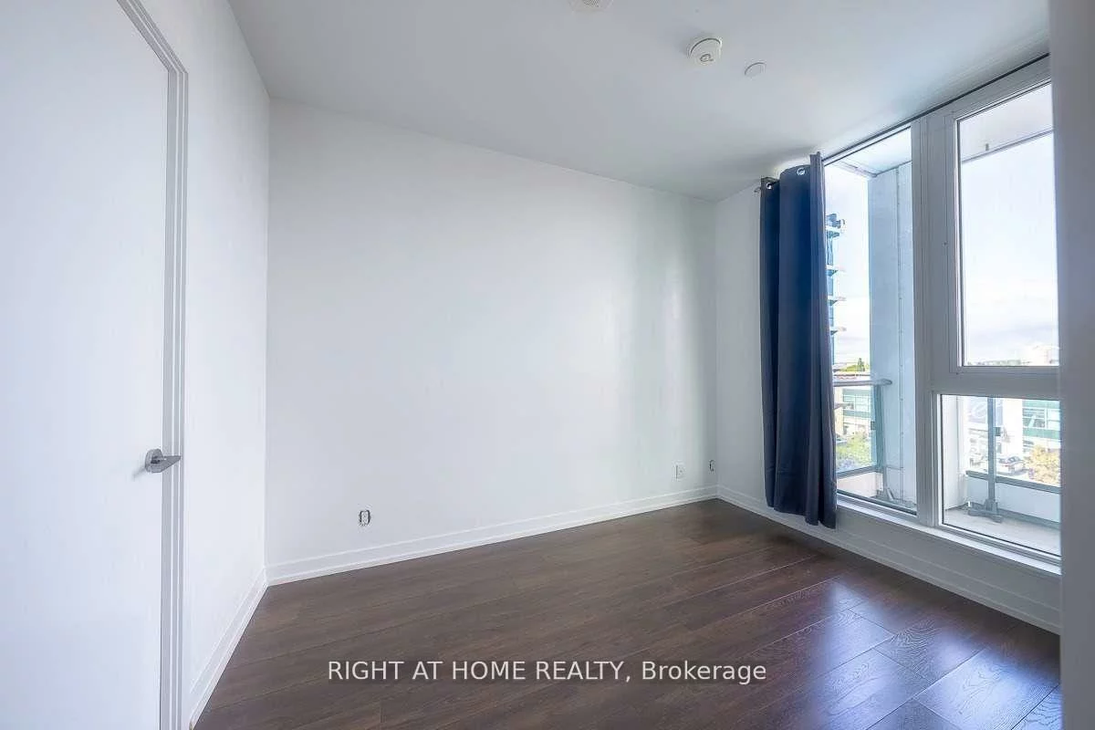 950, Portage, Vaughan Corporate Centre, Vaughan