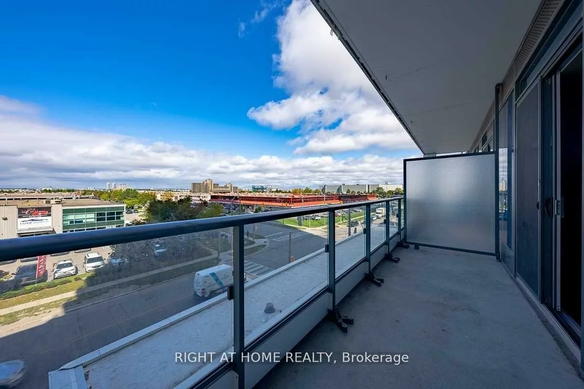 950, Portage, Vaughan Corporate Centre, Vaughan