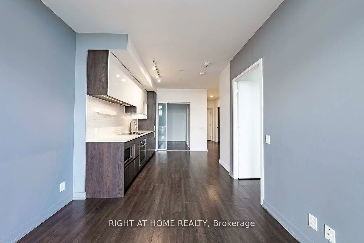 950, Portage, Vaughan Corporate Centre, Vaughan