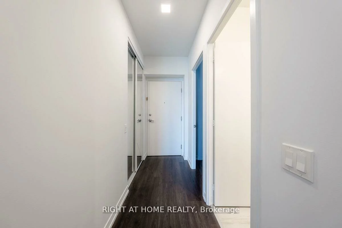 950, Portage, Vaughan Corporate Centre, Vaughan