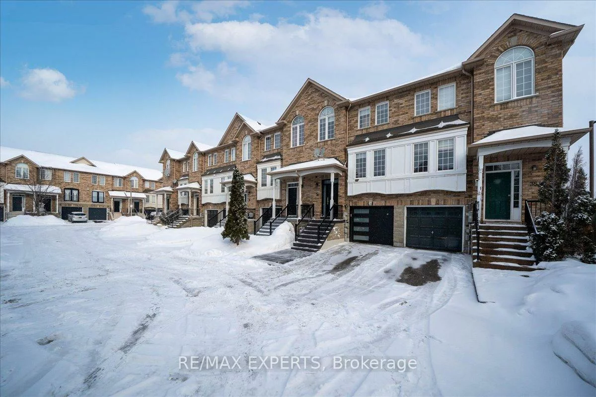 165, Fieldstone, East Woodbridge, Vaughan