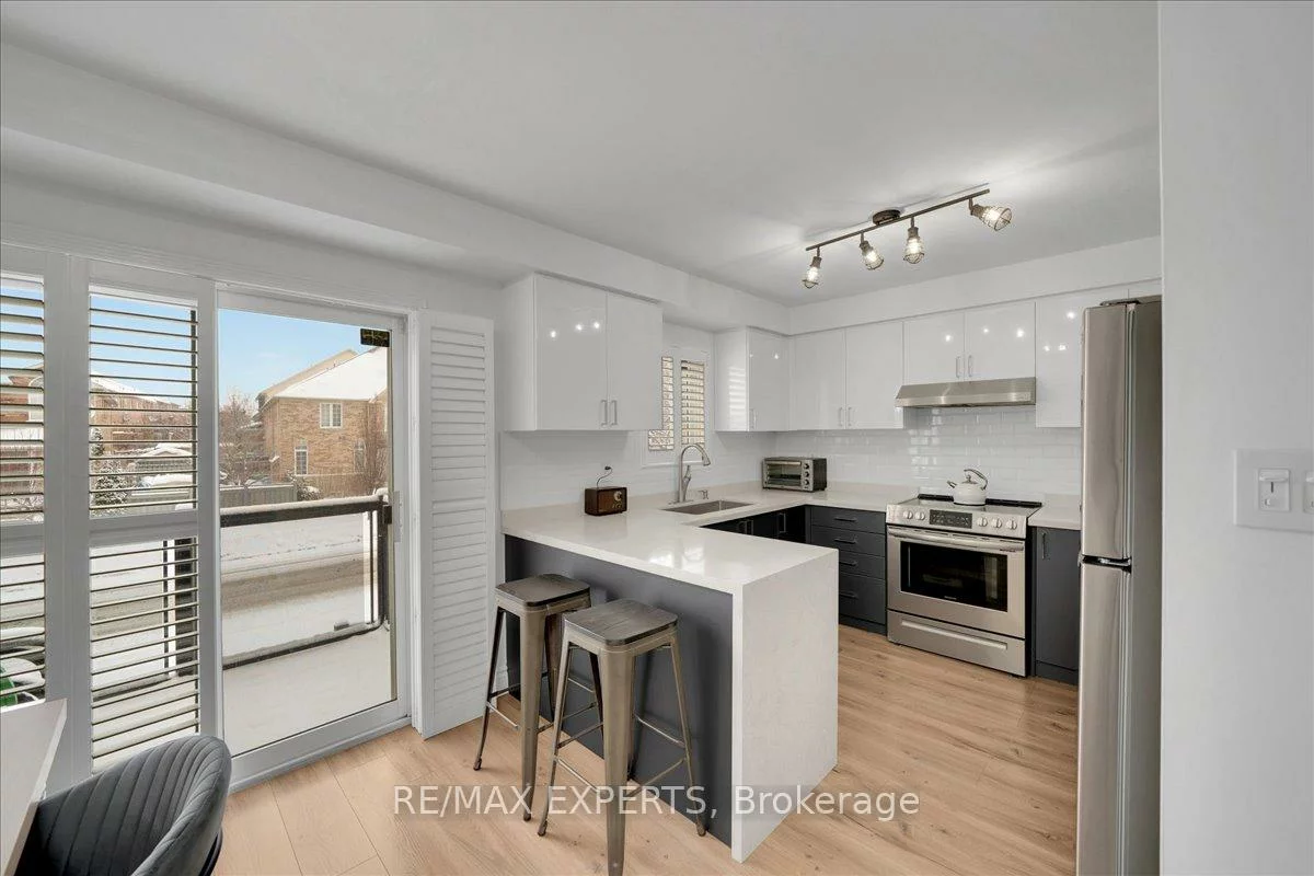 165, Fieldstone, East Woodbridge, Vaughan