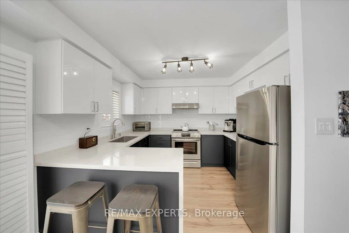 165, Fieldstone, East Woodbridge, Vaughan