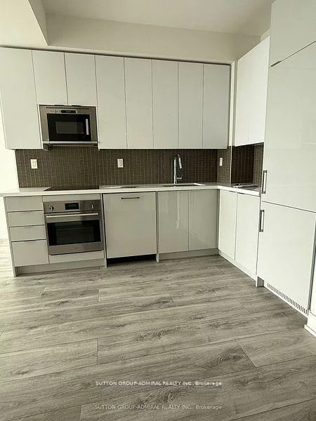 2908, Highway 7, Concord, Vaughan