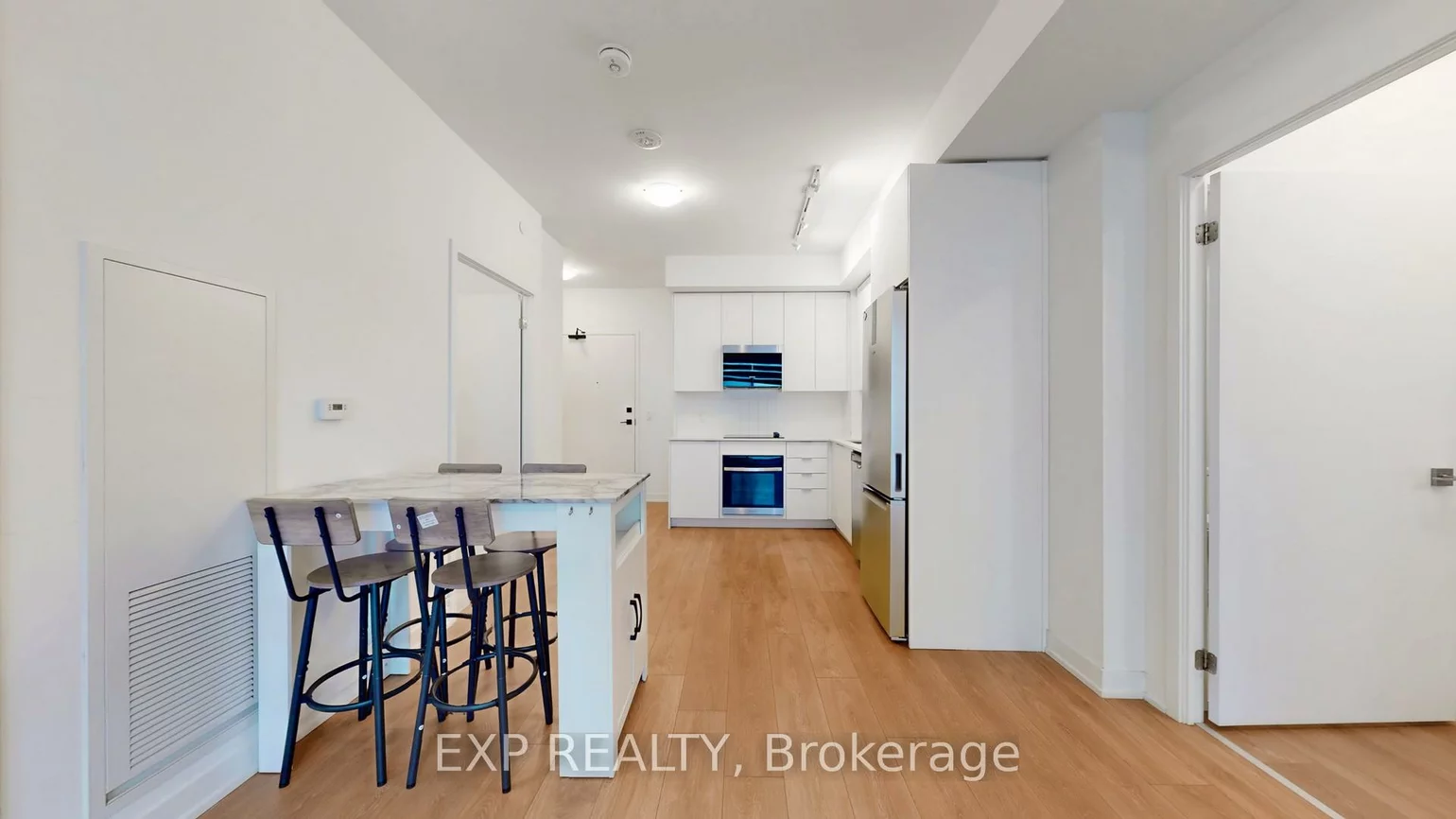 10, Abeja, Concord, Vaughan