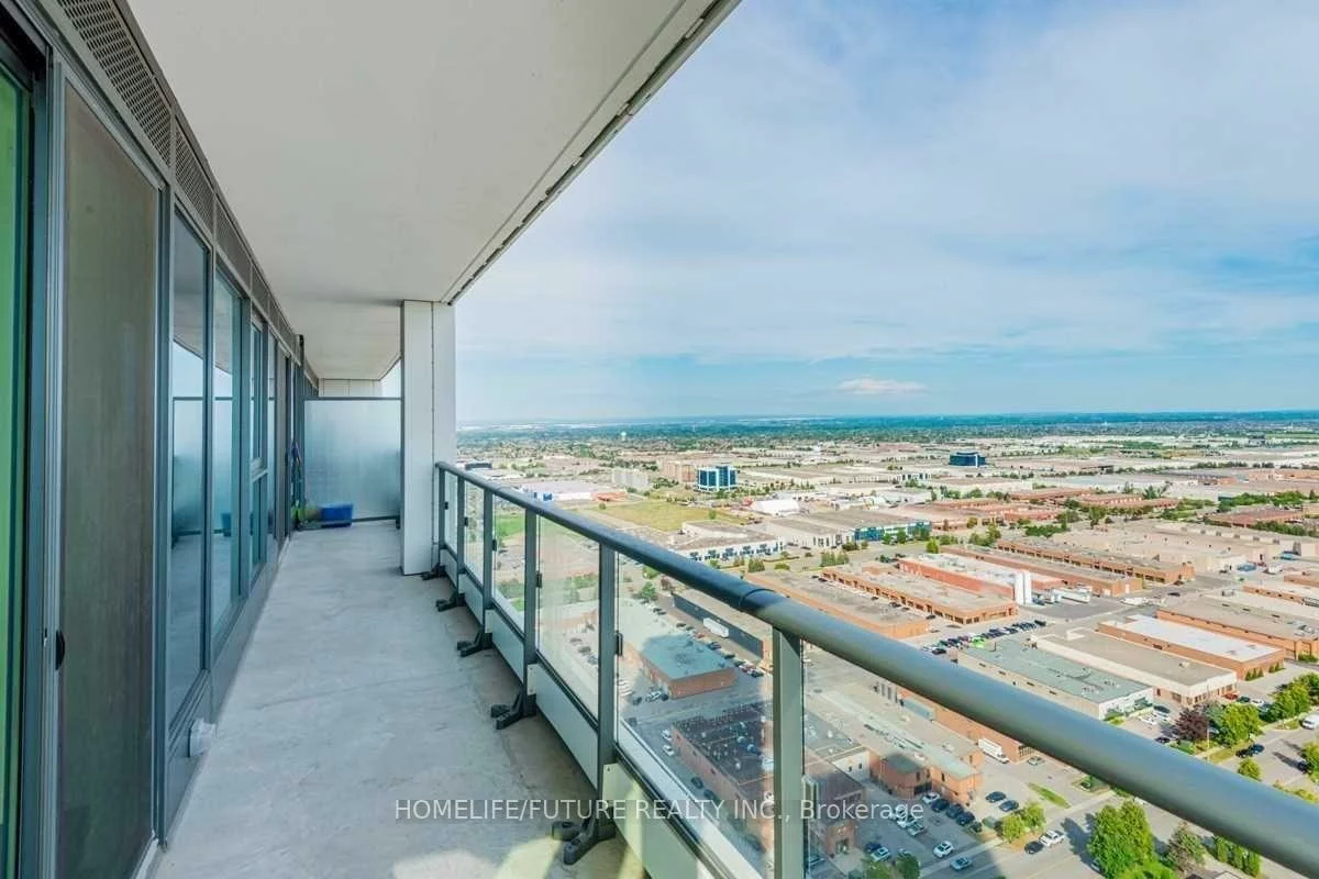 898, Portage, Vaughan Corporate Centre, Vaughan