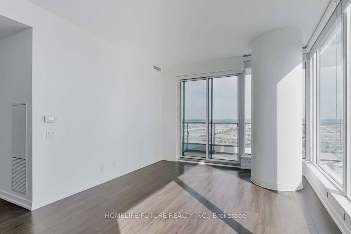 898, Portage, Vaughan Corporate Centre, Vaughan