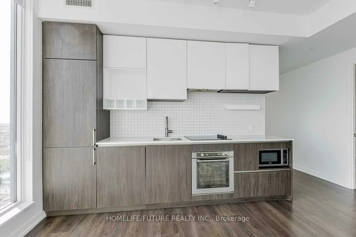 898, Portage, Vaughan Corporate Centre, Vaughan