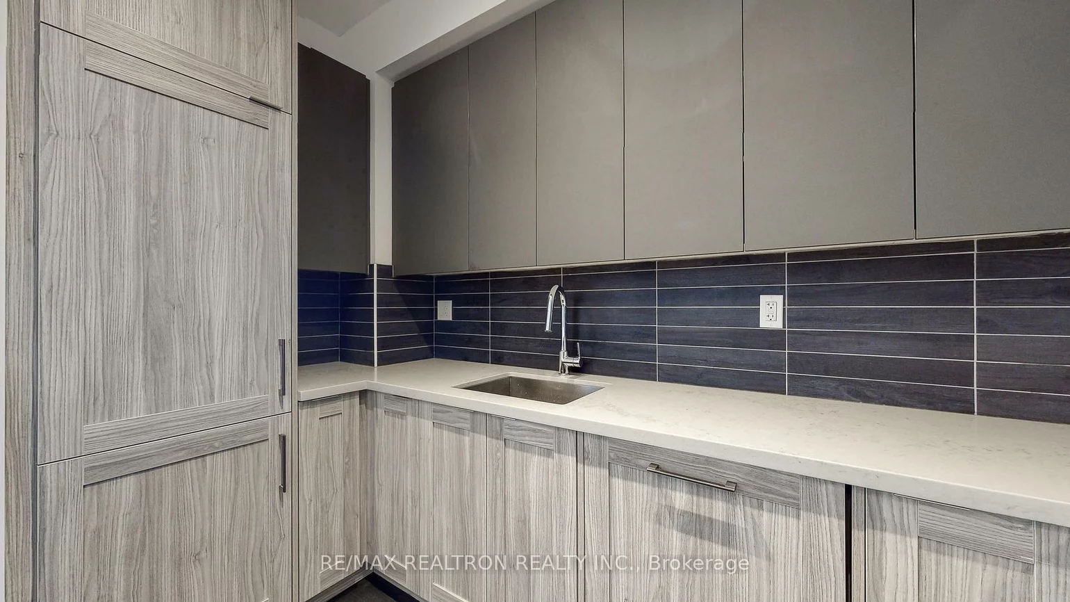 2916, Highway 7, Concord, Vaughan