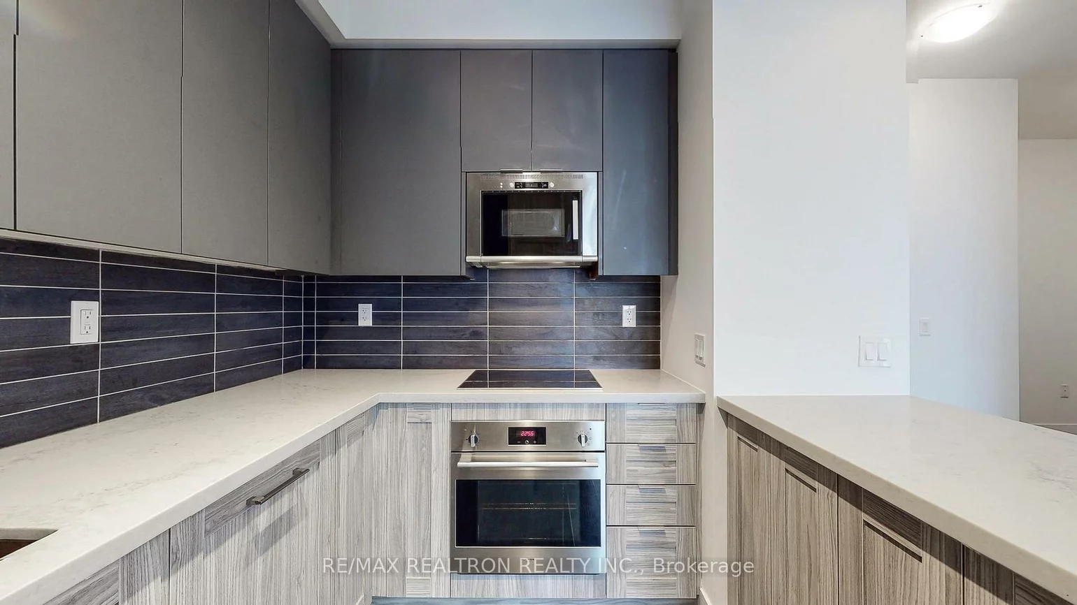 2916, Highway 7, Concord, Vaughan