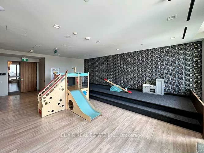 950, Portage, Vaughan Corporate Centre, Vaughan