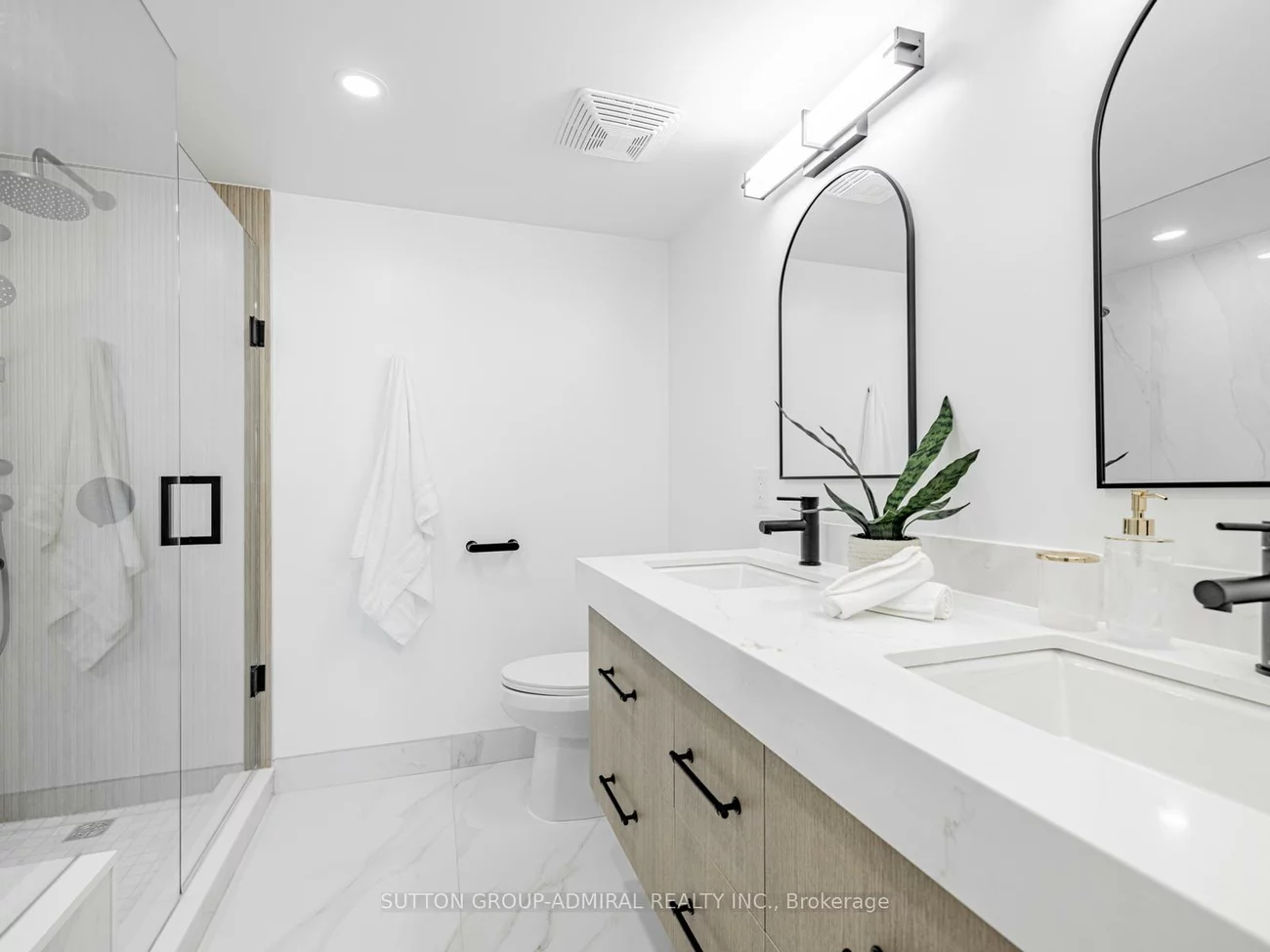 7420, Bathurst, Brownridge, Vaughan