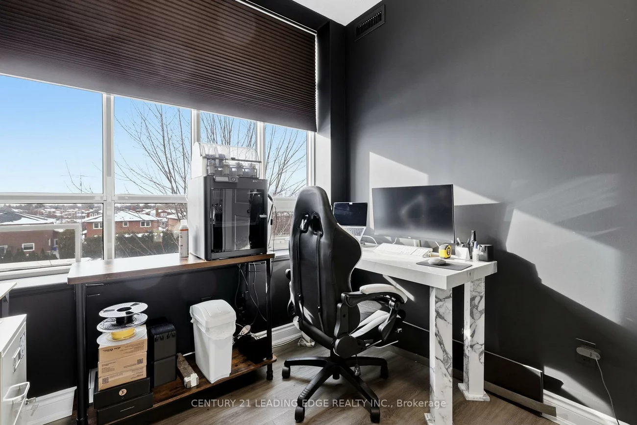 2396, MAJOR MACKENZIE, Maple, Vaughan