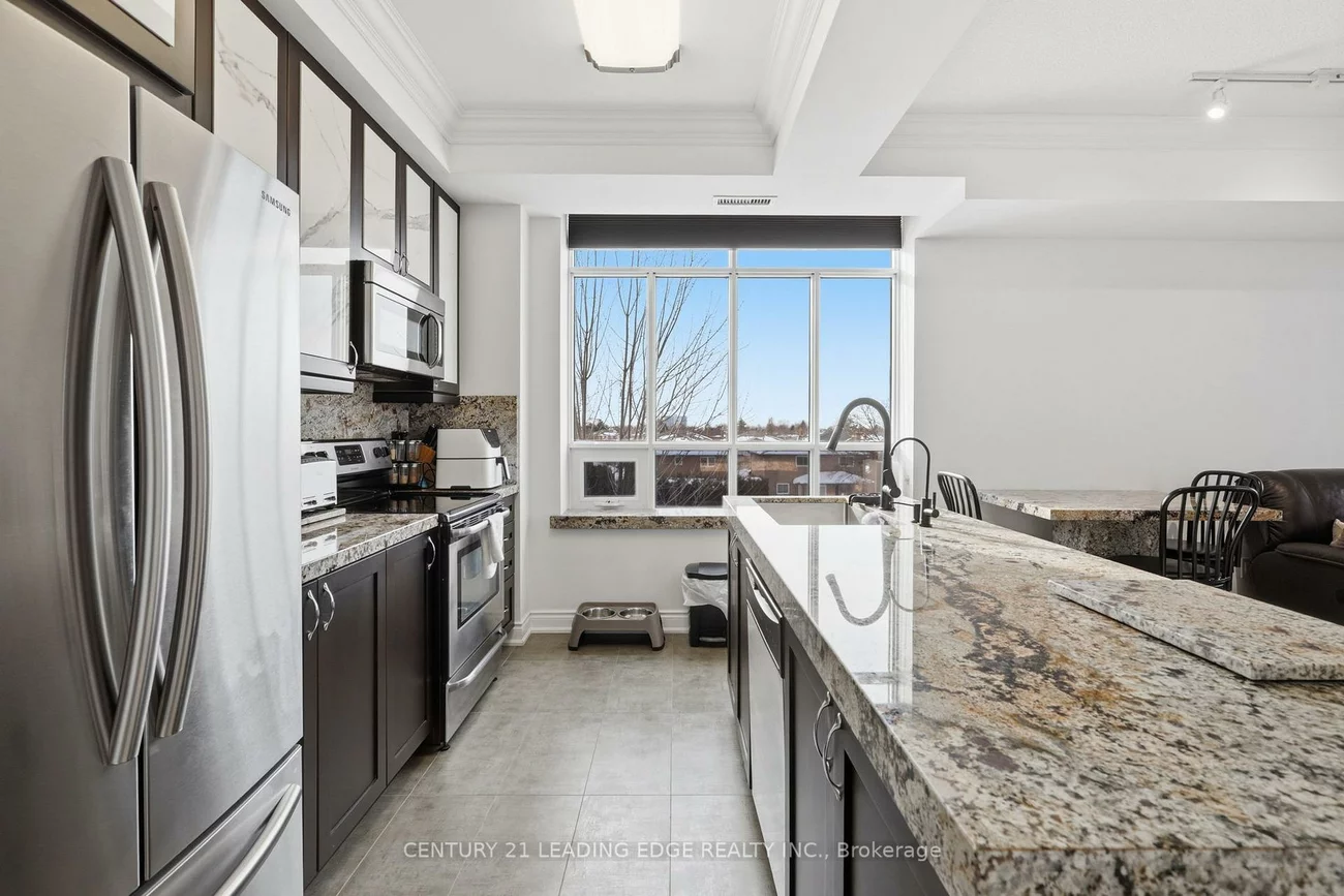 2396, MAJOR MACKENZIE, Maple, Vaughan