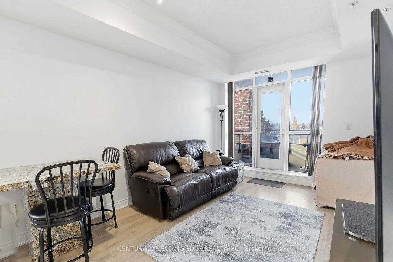 2396, MAJOR MACKENZIE, Maple, Vaughan