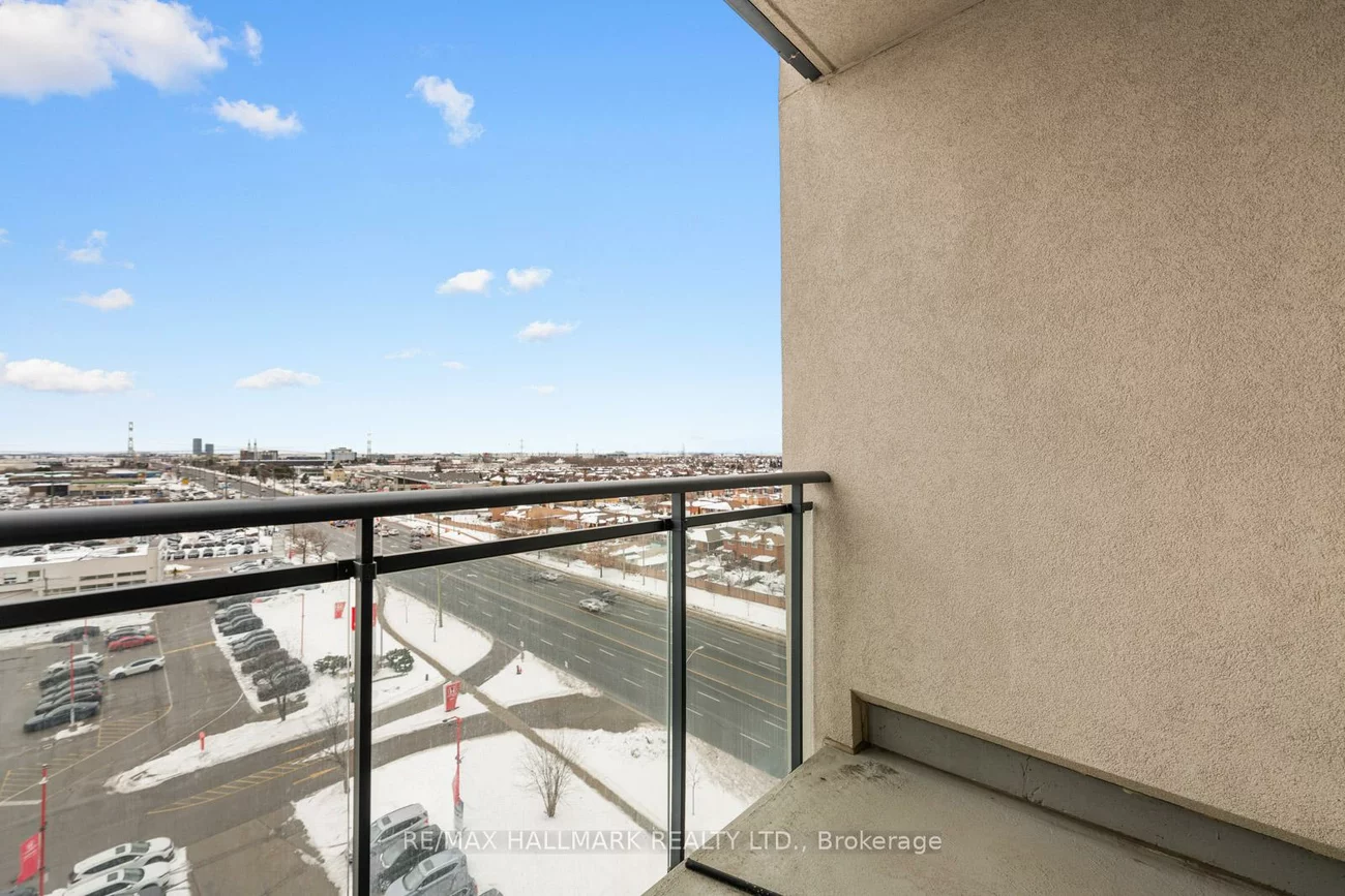 12, Woodstream, Vaughan Grove, Vaughan