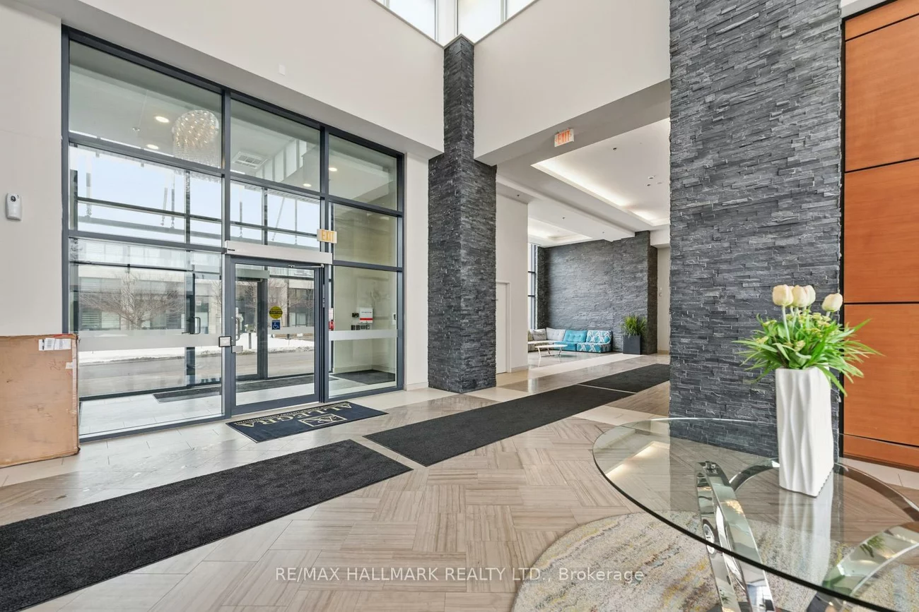 12, Woodstream, Vaughan Grove, Vaughan