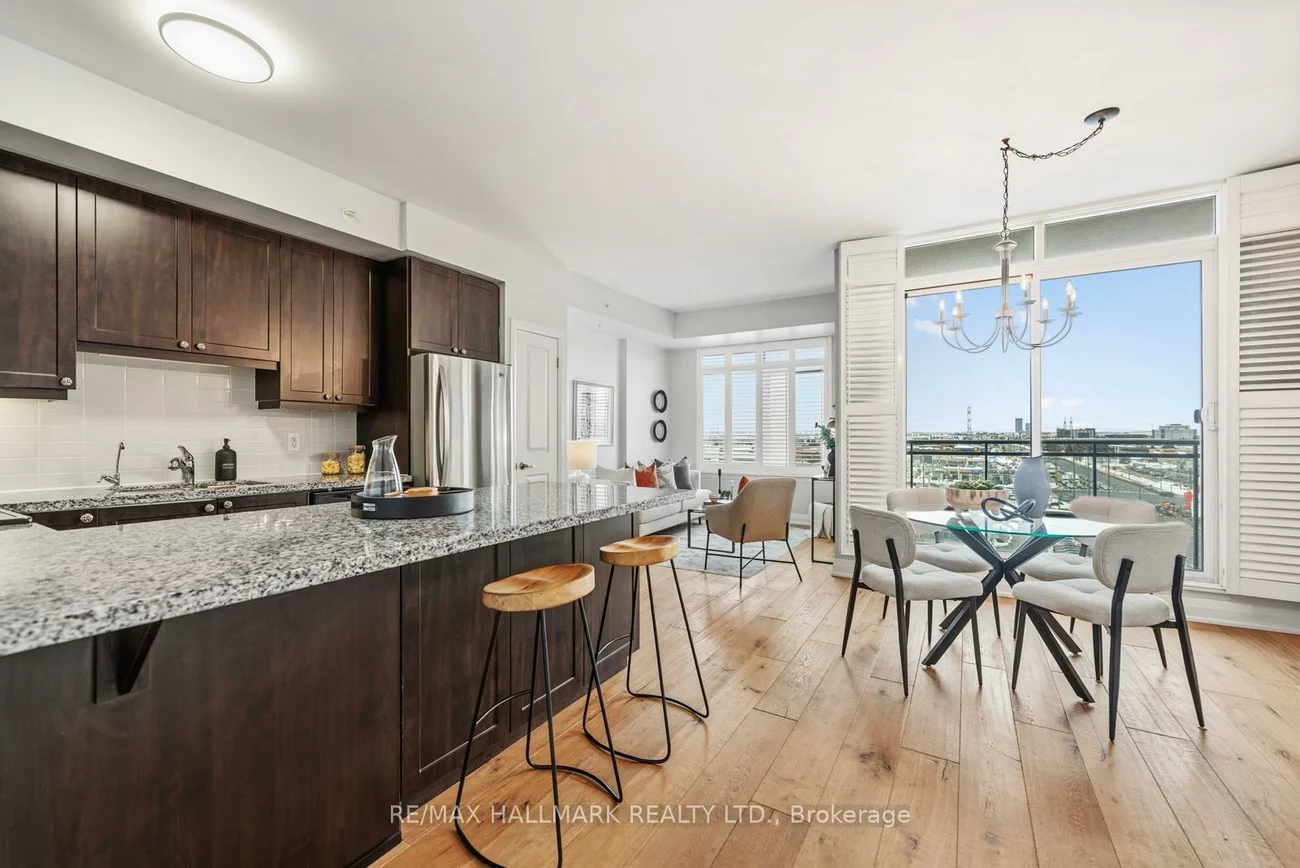 12, Woodstream, Vaughan Grove, Vaughan