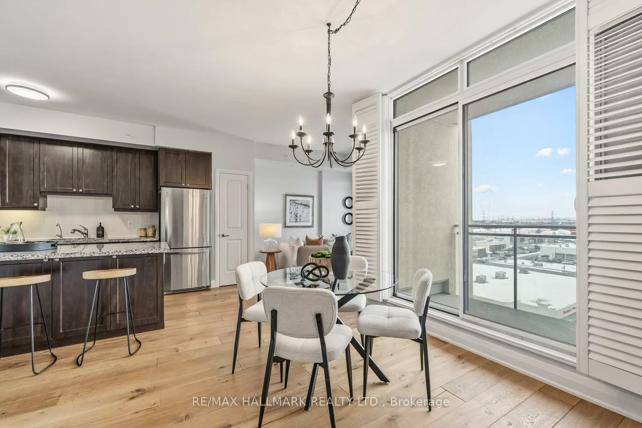 12, Woodstream, Vaughan Grove, Vaughan