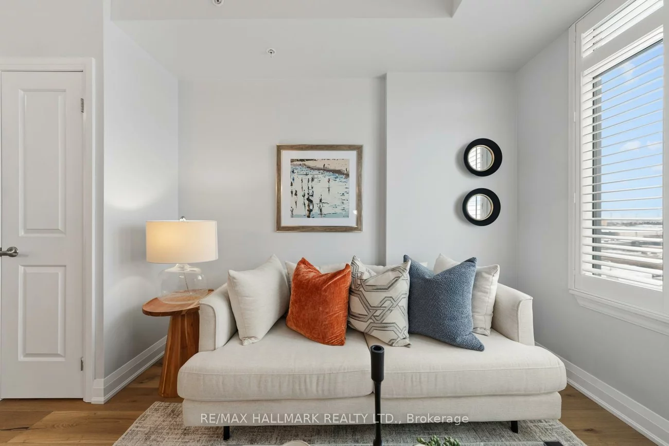 12, Woodstream, Vaughan Grove, Vaughan