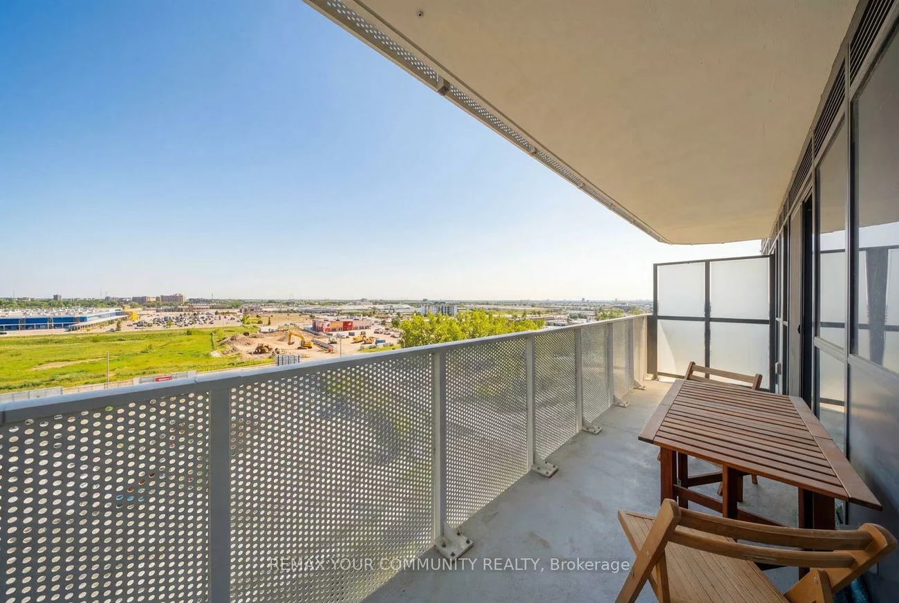 195, Commerce, Vaughan Corporate Centre, Vaughan