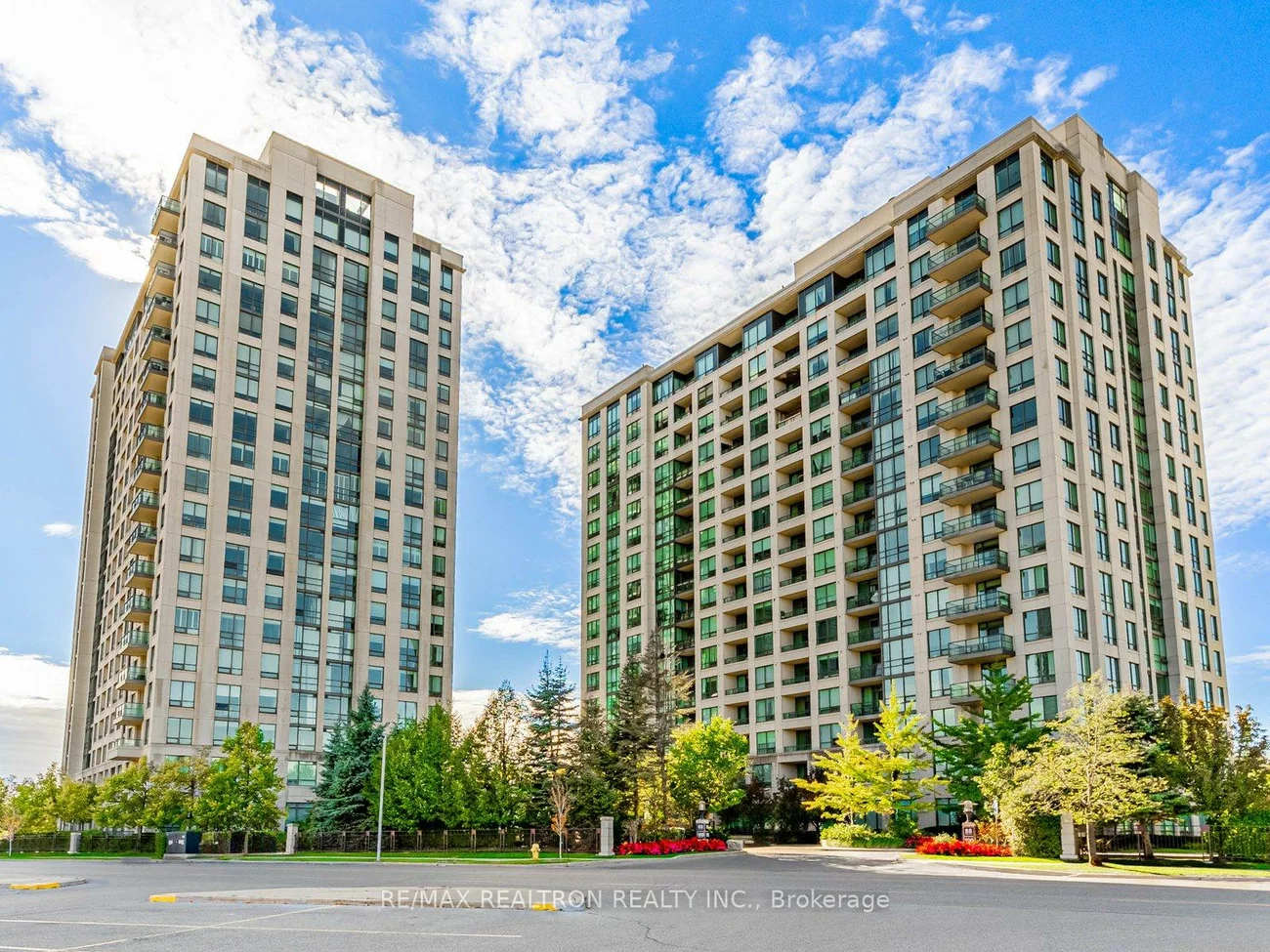 100, Promenade, Brownridge, Vaughan