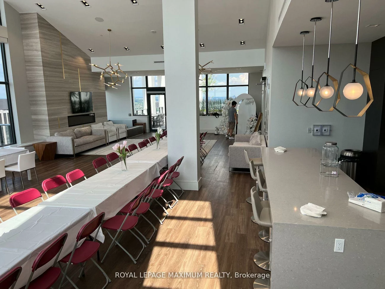 9000, Jane, Vellore Village, Vaughan