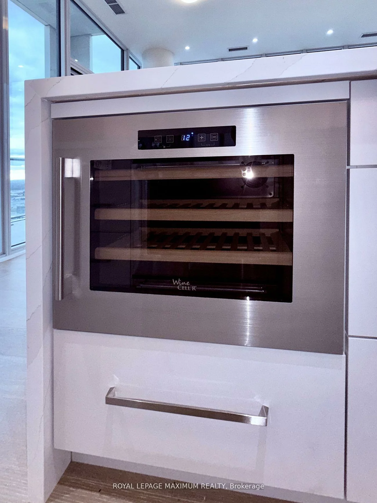 9000, Jane, Vellore Village, Vaughan