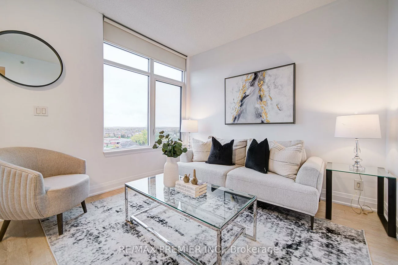 12, Woodstream, Vaughan Grove, Vaughan