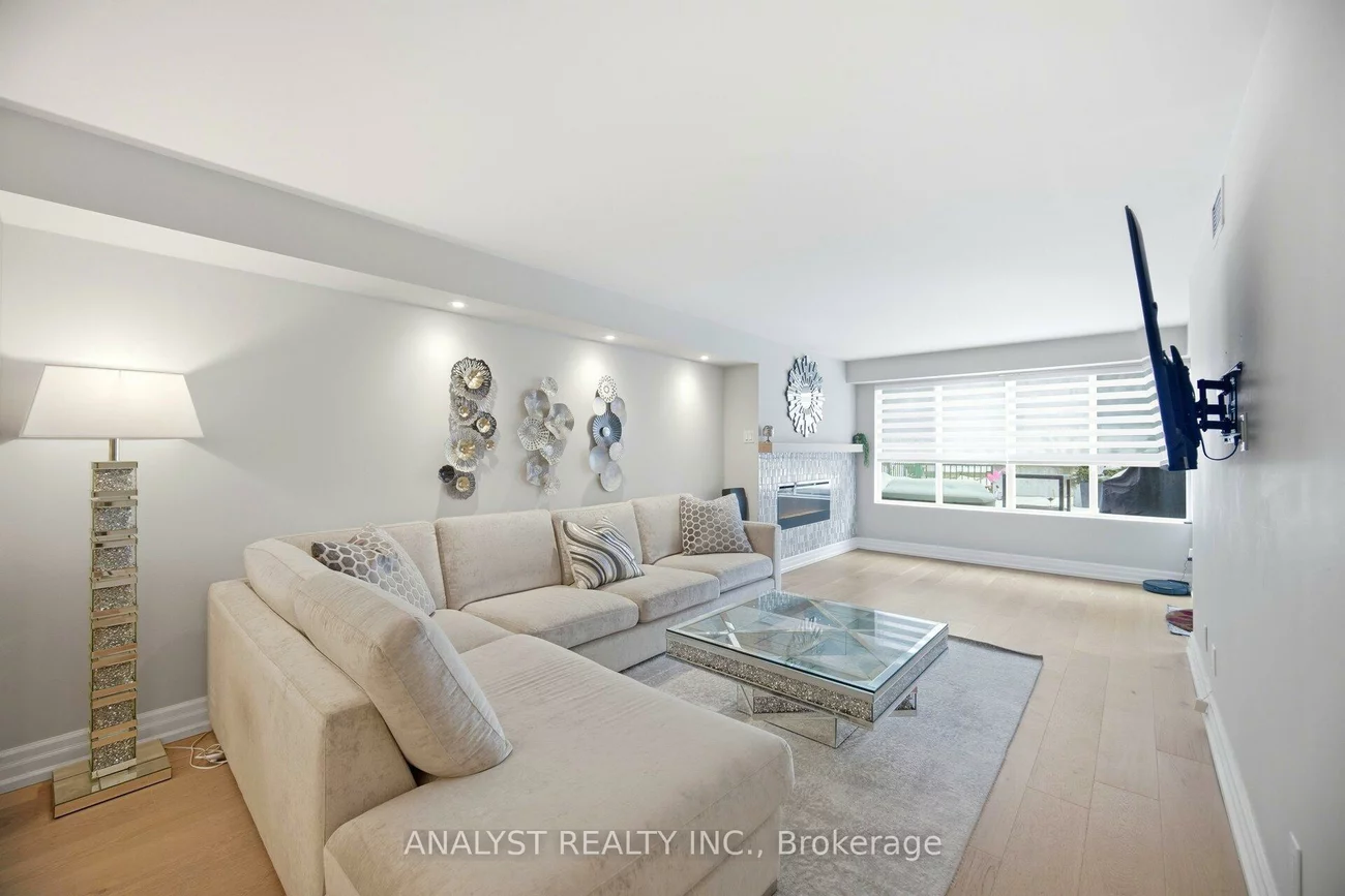 121, Woodbridge, West Woodbridge, Vaughan