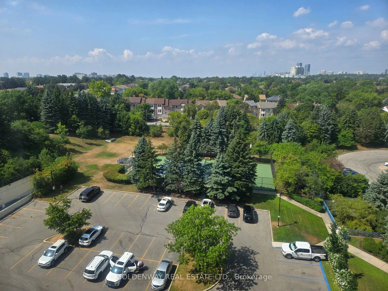 7300, Yonge, Crestwood-Springfarm-Yorkhill, Vaughan