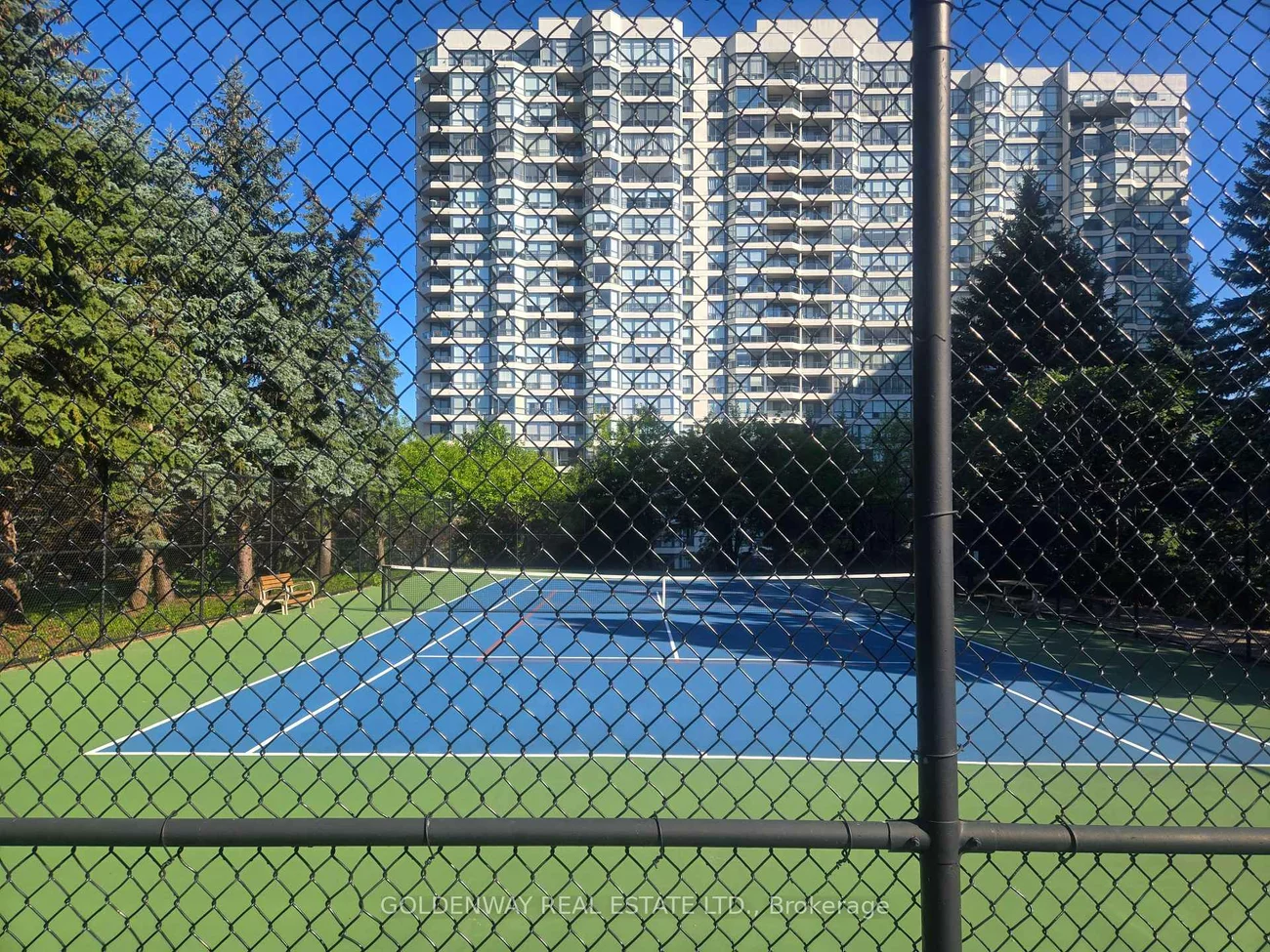 7300, Yonge, Crestwood-Springfarm-Yorkhill, Vaughan