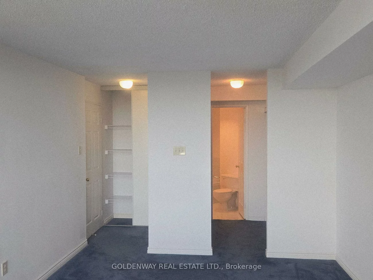 7300, Yonge, Crestwood-Springfarm-Yorkhill, Vaughan