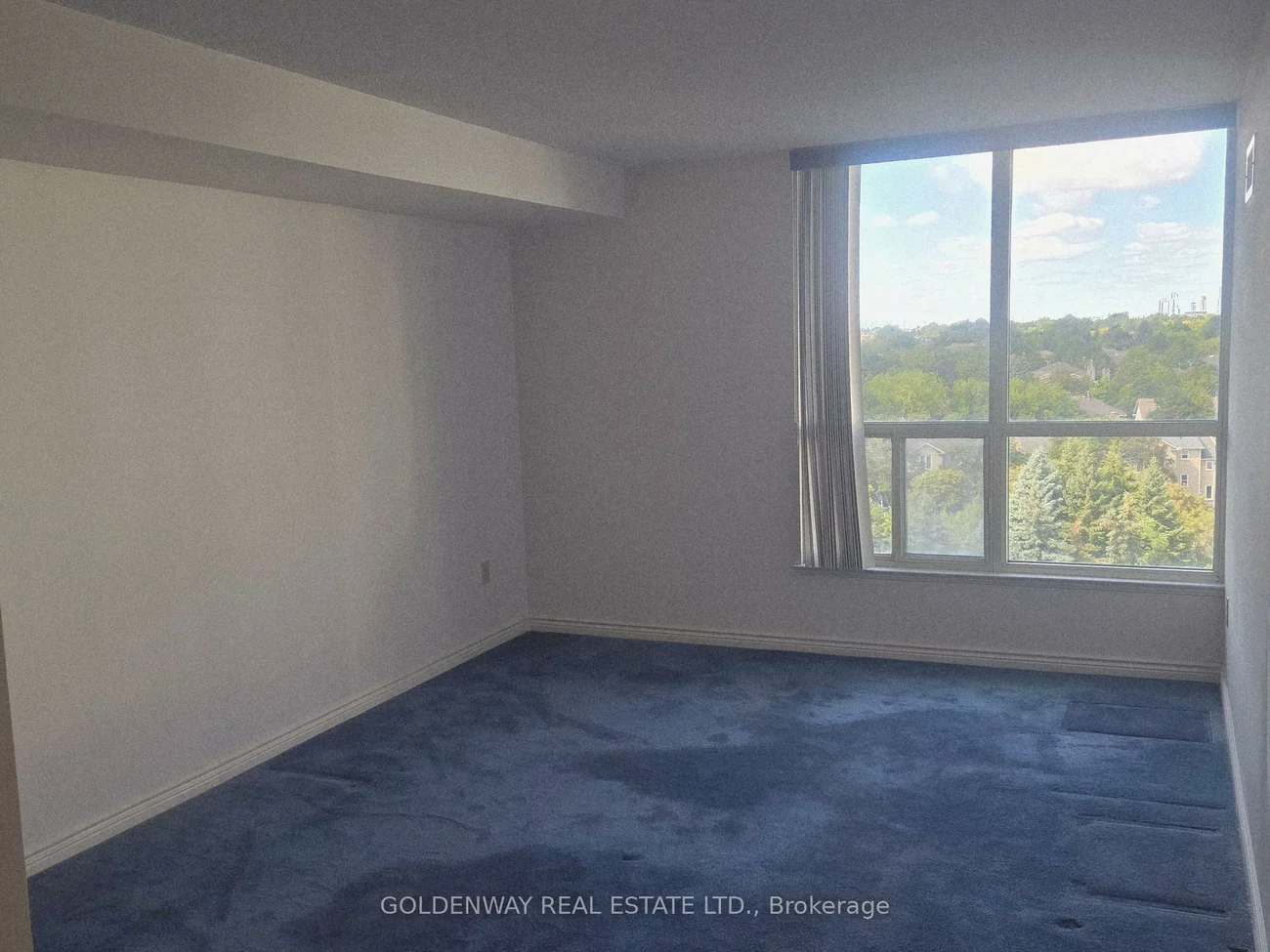 7300, Yonge, Crestwood-Springfarm-Yorkhill, Vaughan