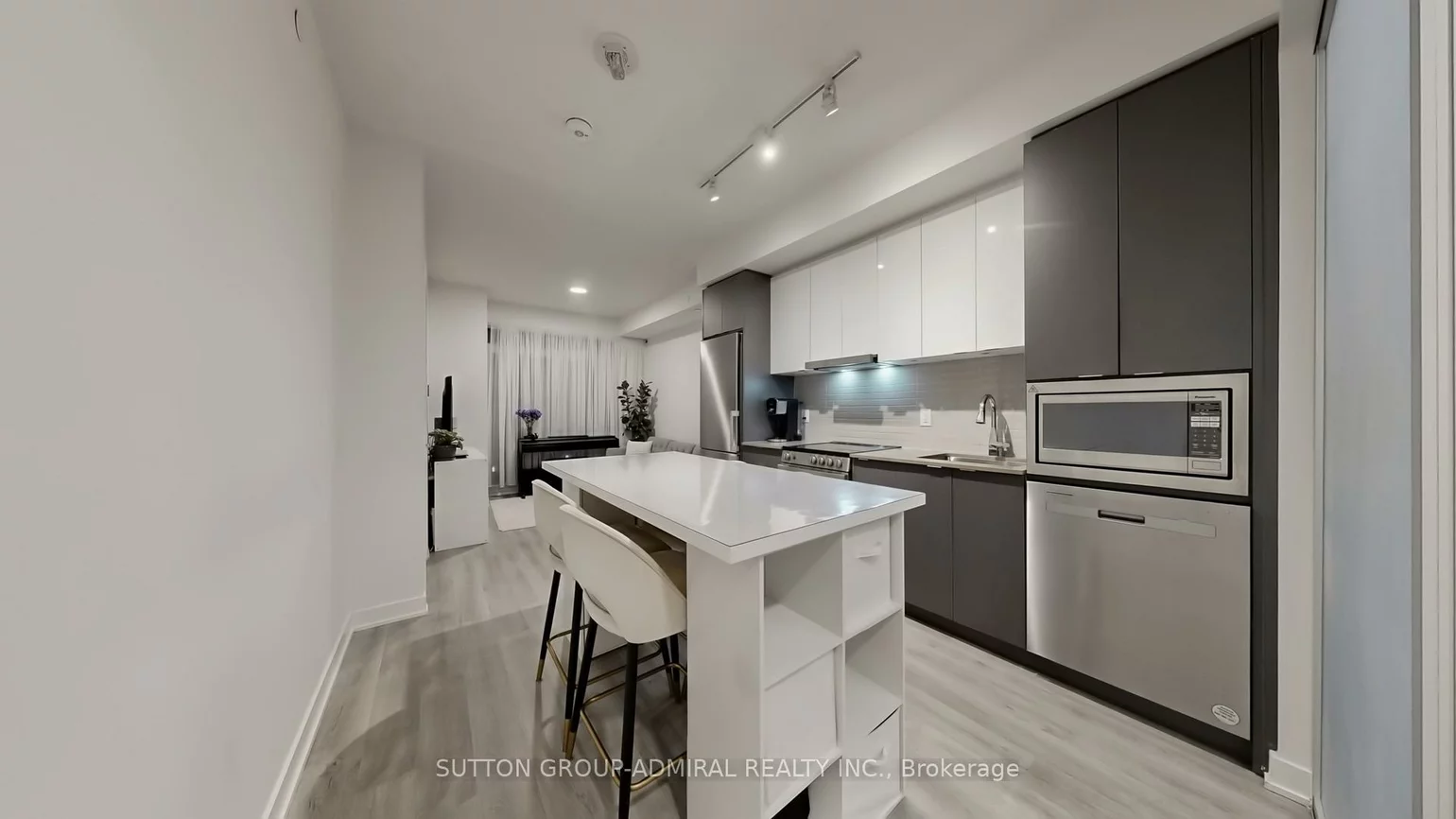 50, Upper Mall, Brownridge, Vaughan