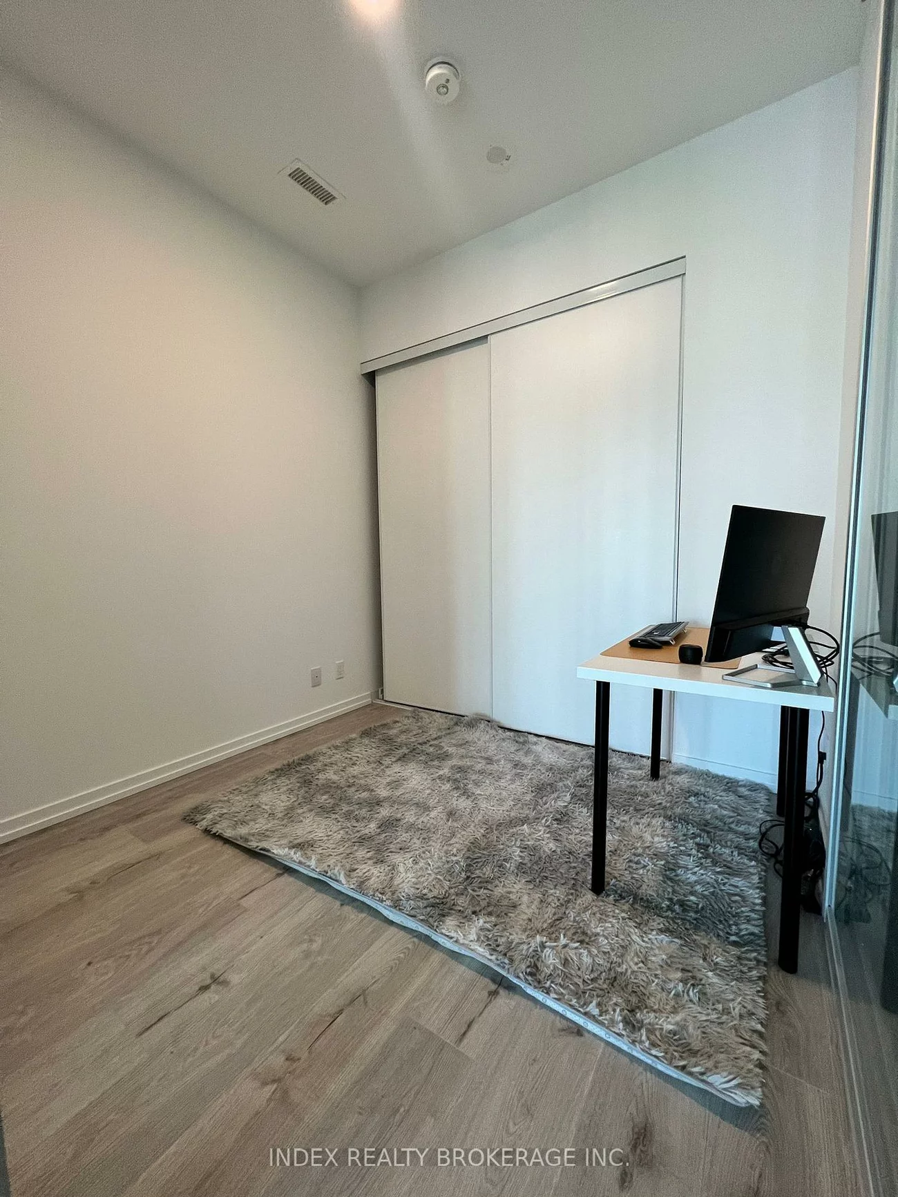 1000, Portage, Vaughan Corporate Centre, Vaughan