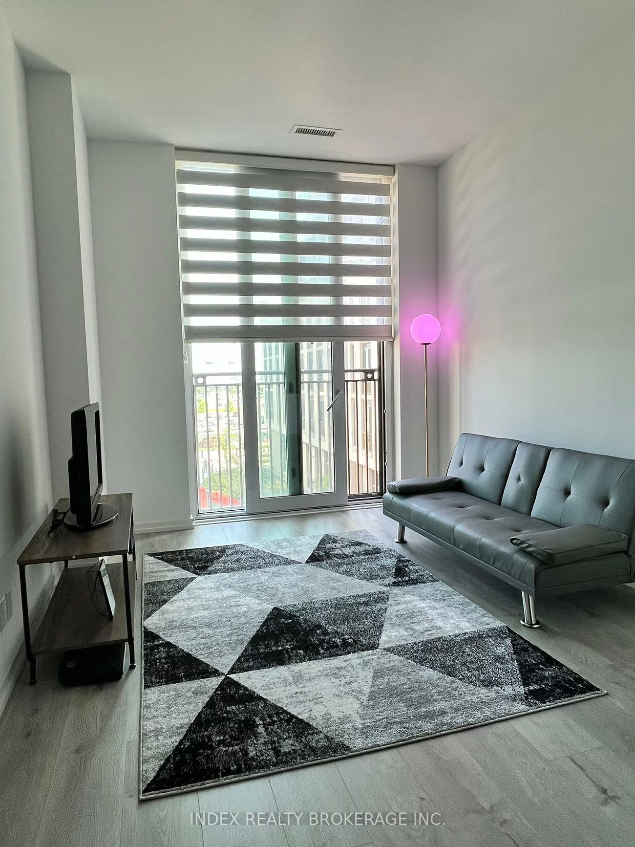 1000, Portage, Vaughan Corporate Centre, Vaughan