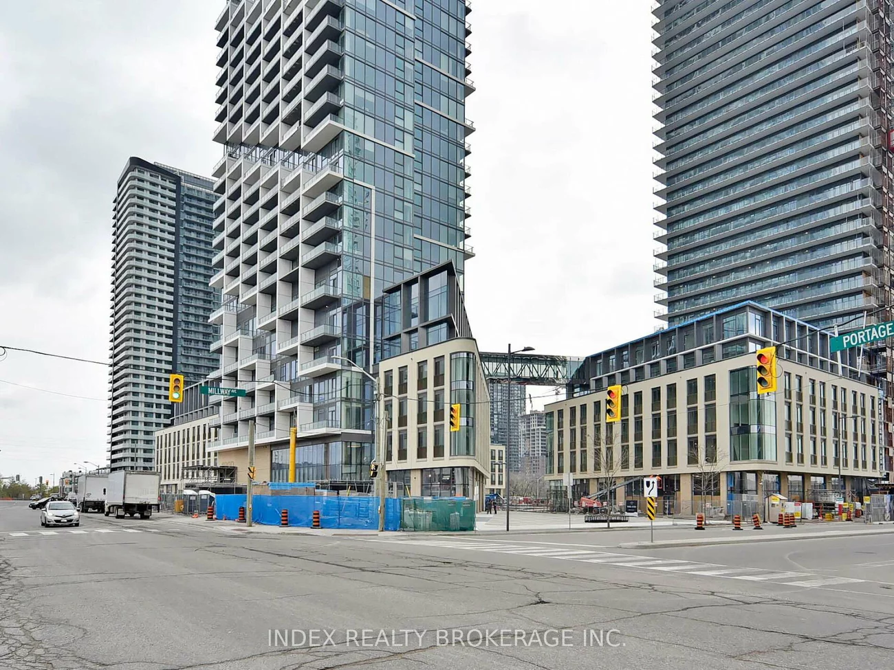 1000, Portage, Vaughan Corporate Centre, Vaughan